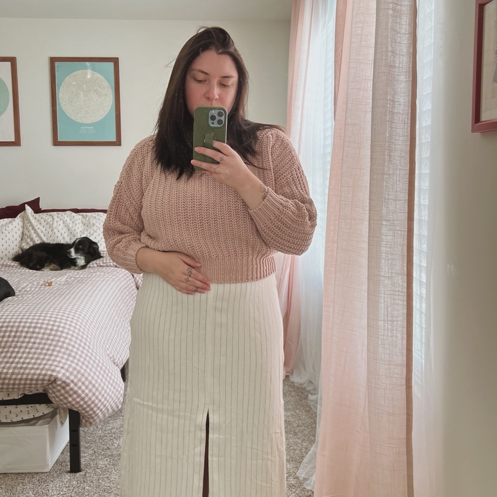 Babaa Knit Jumper in Plum Blossom - Picture 10 of 10